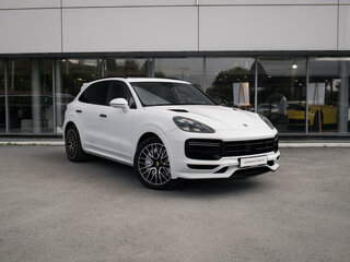 2018 Porsche Cayenne Turbo III, белый, 7490000 рублей, вид 2