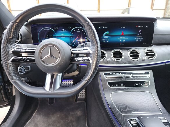 2021 Mercedes-Benz E-Класс 200 V (W213, S213, C238) Рестайлинг, чёрный, 5500000 рублей - вид 4