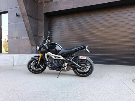 2015 Yamaha MT-09 (FZ-09), фиолетовый, 650000 рублей, вид 1