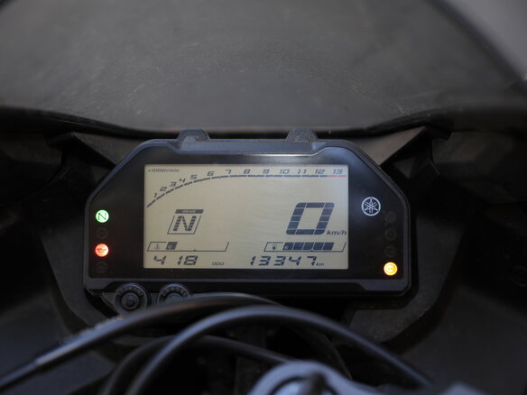 2020 Yamaha YZF-R3, чёрный, 600000 рублей - вид 5