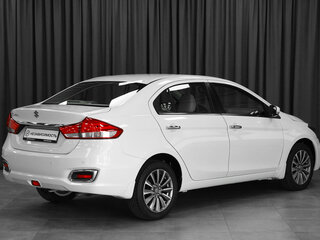 2025 Suzuki Ciaz I Рестайлинг, белый, 2849000 рублей, вид 4