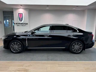 2026 Hongqi H5 II Рестайлинг, чёрный, 5050000 рублей, вид 3