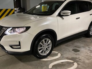 2020 Nissan X-Trail III Рестайлинг, белый, 2300000 рублей, вид 1