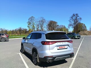 2024 Chery Tiggo 8 Pro Max I Рестайлинг, серебристый, 2800000 рублей, вид 5