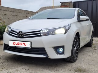 2013 Toyota Corolla XI (E160, E170, E180), белый, 1150000 рублей, вид 3