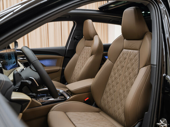 2026 Audi Q5 L III (GU), чёрный, 6295000 рублей - вид 15