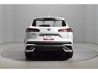 2023 Toyota Corolla Cross I, белый, 2300000 рублей, вид 4
