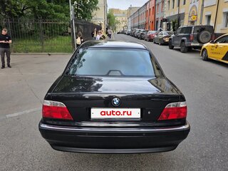 1998 BMW 7 серии 750i III (E38), чёрный, 2000000 рублей, вид 2
