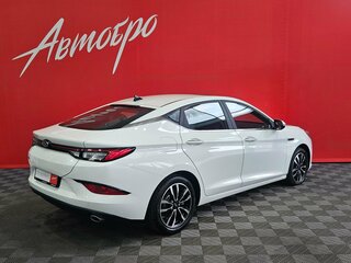 2023 JAC J7 I, белый, 1445000 рублей, вид 5