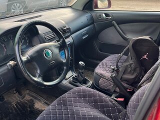 2007 Skoda Octavia I (A4) Рестайлинг, красный, 315000 рублей, вид 5