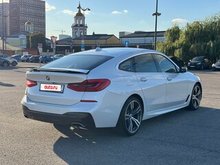 2018 BMW 6 серии Gran Turismo 640i xDrive IV (G32), белый, 3999990 рублей, вид 3