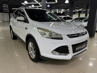 2014 Ford Kuga II, белый, 1099000 рублей, вид 3