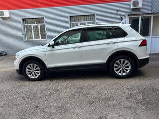 2016 Volkswagen Tiguan II, белый, 1799000 рублей, вид 5
