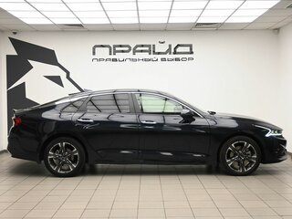2020 Kia K5 III, синий, 2049000 рублей, вид 5