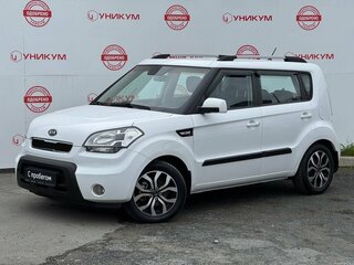 2011 Kia Soul I, белый, 777000 рублей, вид 1
