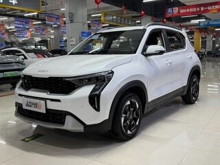 2024 Kia Sonet I Рестайлинг, белый, 1930000 рублей, вид 1