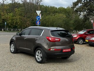 2011 Kia Sportage III, коричневый, 1400000 рублей, вид 4