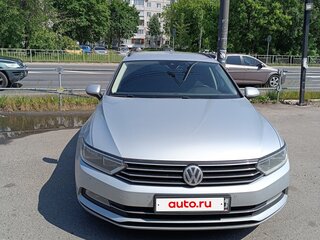 2018 Volkswagen Passat DSG7 B8, серебристый, 1550000 рублей, вид 1