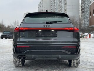 2025 Audi Q5 40 TDI III (GU), серый, 8700000 рублей, вид 3