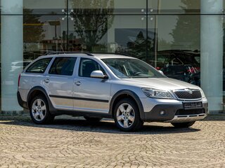 2012 Skoda Octavia Scout II (A5) Рестайлинг, серебристый, 995000 рублей, вид 3