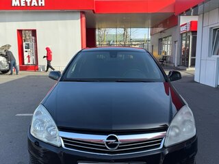 2010 Opel Astra H Рестайлинг, чёрный, 600000 рублей, вид 1