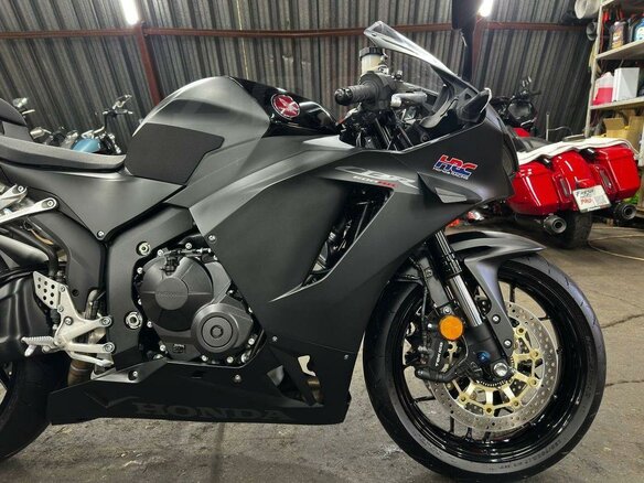 2023 Honda CBR 600RR, чёрный, 1320000 рублей - вид 34