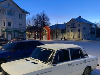 1998 Lada (ВАЗ) 2106 4-speed, белый, 63000 рублей, вид 3