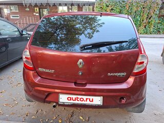 2013 Renault Sandero I, красный, 450000 рублей, вид 3