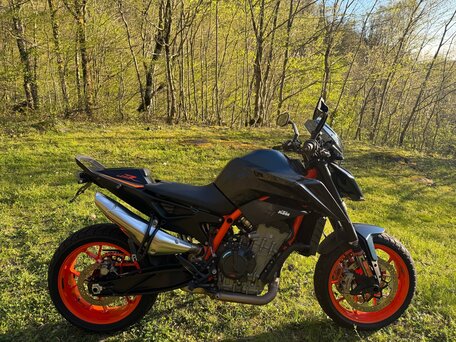 2022 KTM 890 Duke R, чёрный, 800000 рублей, вид 1