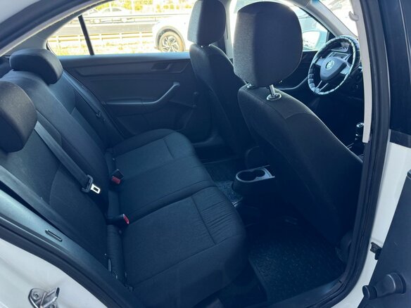 2016 Skoda Rapid I, белый, 790000 рублей - вид 16