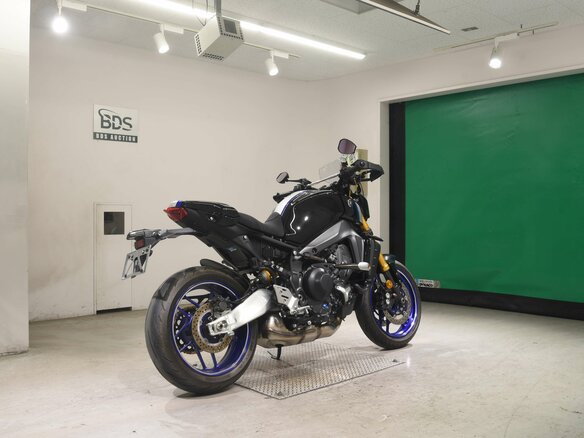 2021 Yamaha MT-09 (FZ-09), чёрный, 1057000 рублей - вид 28