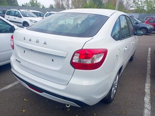 2026 Lada (ВАЗ) Granta I Рестайлинг, белый, 1218000 рублей, вид 4