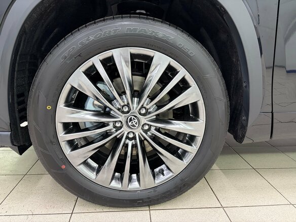 2025 Toyota Highlander IV (XU70), чёрный, 5350000 рублей - вид 20