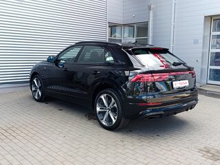 2025 Audi Q8 50 TDI I (4M) Рестайлинг, чёрный, 13570000 рублей, вид 4