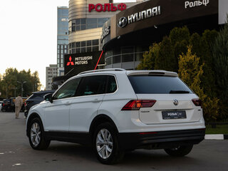 2018 Volkswagen Tiguan II, белый, 2788000 рублей, вид 5