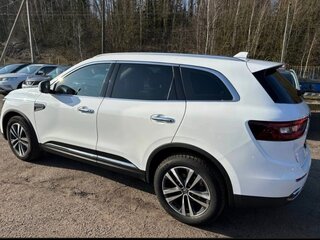 2020 Renault Koleos II Рестайлинг, белый, 3050000 рублей, вид 2