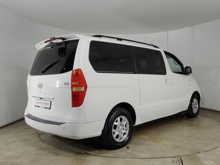 2011 Hyundai Grand Starex I, белый, 1299000 рублей, вид 5