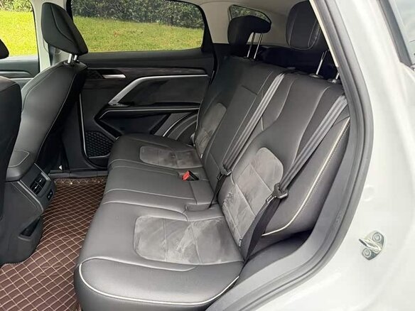 2023 Haval H6 II Рестайлинг, белый, 1150000 рублей - вид 13