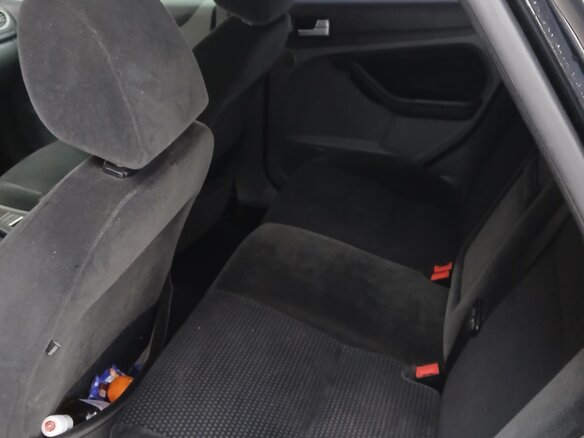 2009 Ford Focus II Рестайлинг, чёрный, 600000 рублей - вид 13
