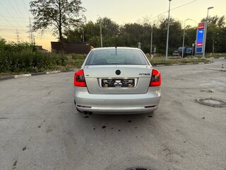 2012 Skoda Octavia II (A5) Рестайлинг, серебристый, 500000 рублей, вид 4