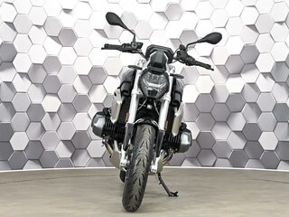 2024 BMW R 1250 R, чёрный, 1639000 рублей, вид 5