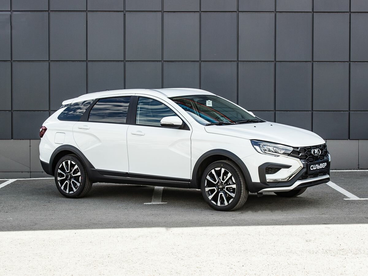 Открыть фотографии: Lada (ВАЗ) Vesta I Рестайлинг (NG)