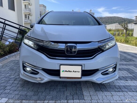 2017 Honda Shuttle II, белый, 1550000 рублей - вид 2