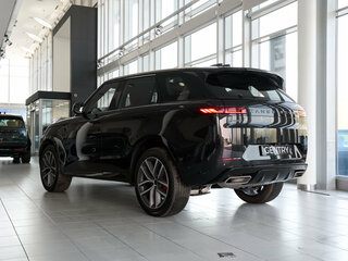 2026 Land Rover Range Rover Sport P400 MHEV III, чёрный, 17800000 рублей, вид 4