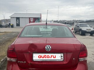2011 Volkswagen Polo V, красный, 619000 рублей, вид 3