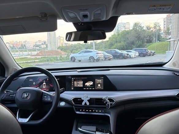 2023 Changan UNI-T I, синий, 2100000 рублей - вид 7