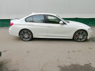 2016 BMW 3 серии 320i xDrive VI (F3x) Рестайлинг, белый, 1500000 рублей, вид 5