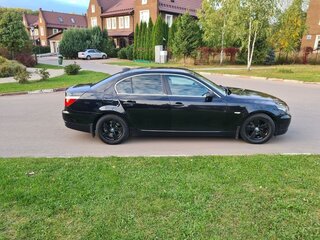 2009 BMW 5 серии 525i V (E60/E61) Рестайлинг, чёрный, 2200000 рублей, вид 5