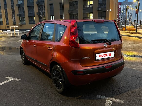 2006 Nissan Note I, красный, 425000 рублей - вид 5