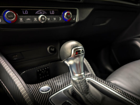 2021 Audi Q2 L I, серый, 2770000 рублей - вид 26